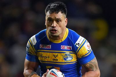 Leeds release prop Zane Tetevano to return to New Zealand after heart surgery