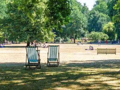 UK heatwave: Amber health alert issued amid increased risks for vulnerable groups