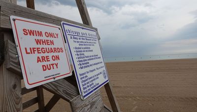 Man dies after being pulled from Lake Michigan on South Side