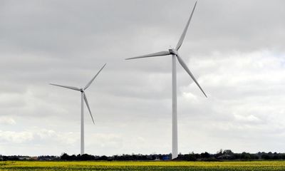 De facto ban lifted on building onshore windfarms in England