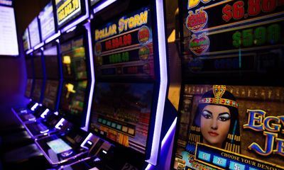 Victorian AFL clubs raked in $40m from poker machines last financial year
