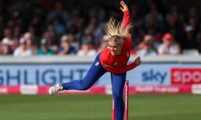 England’s Sarah Glenn ‘surprised’ by huge disparity in women umpires’ fees