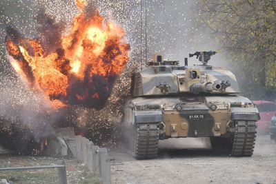 British Challenger 2 tank ‘destroyed in Ukraine’ – defence source