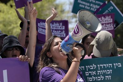 Israel's Supreme Court delays pivotal judicial overhaul hearing after attorney general opposes plan