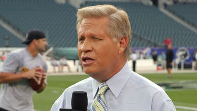 Chris Mortensen officially announced his retirement from ESPN and everyone showed him so much love
