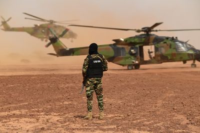 France reportedly in talks with Niger for possible withdrawal of its troops