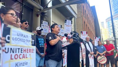 13 workers at Kinzie Hotel still locked out over picketing