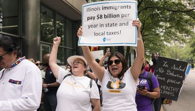State issues guidance on co-pays for undocumented — just as advocates gathered to criticize Pritzker for health care cuts