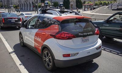 Self-driving car blocking road ‘delayed patient care’, San Francisco officials say