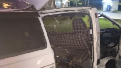 Six of a family killed in lorry-omni van collision at Salem