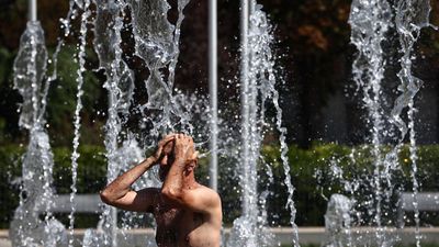 UN warns of 'climate breakdown' after searing summer heat