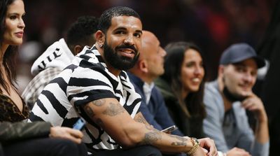 Devin Booker Becomes Latest NBA Player to Get Face Time on Drake’s Tour