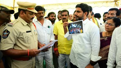 West Godavari police issue notice to Lokesh for ‘violating padayatra guidelines, provocative speech’