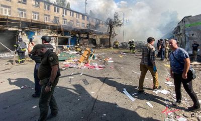 Russian strike on crowded Ukraine market leaves at least 17 dead