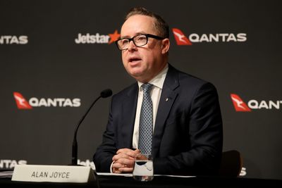 A $15m bonus and early retirement: The former Qantas CEO's apparent exit deal has been dubbed the ‘swindle of the century’