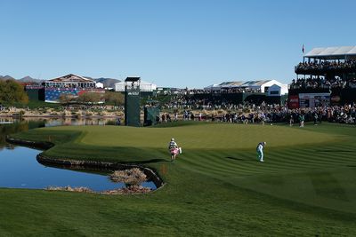 Watch: Amateur aces par-4 17th at TPC Scottsdale, has to pay very expensive tab (probably)