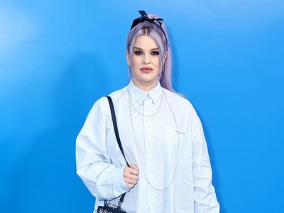 Kelly Osbourne denies claims she got plastic surgery as she praises her weight loss surgery