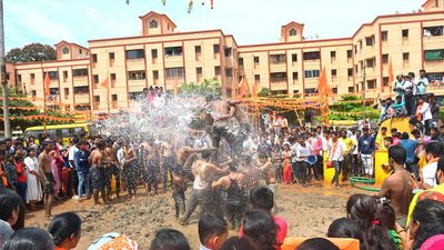 Sri Krishna Janmashtami celebrated with fervour in twin cities