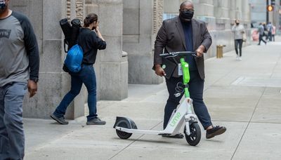 Lime reports over 1 million scooter rides in Chicago this year