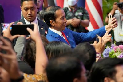 After summit joined by China, US and Russia, Indonesia's leader calls for resolving conflicts