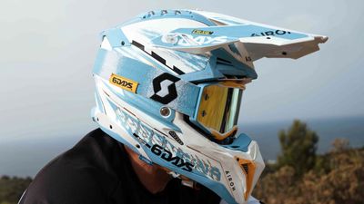 Airoh Presents Special Edition Aviator 3 Six Days Argentina Helmet