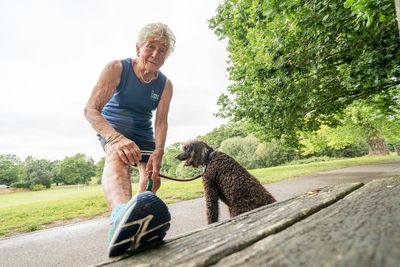 Great North Run: Grandmother, 83, with new hip to run half marathon in memory of late husband