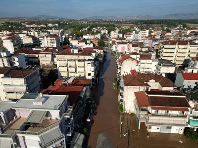 Helicopters airlift residents to safety from deadly floods in central Greece