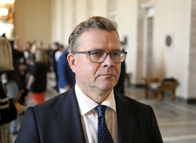 Finland's center-right government survives no-confidence vote over 2 right-wing ministers