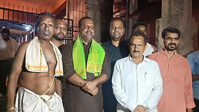 Speaker Khader joins devotees in queue for darshan at Udupi Sri Krishna Mutt on janmasthami