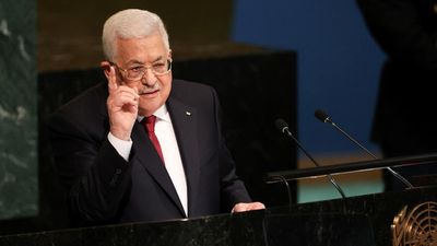 Palestinian president loses French honour for anti-Semitic remarks
