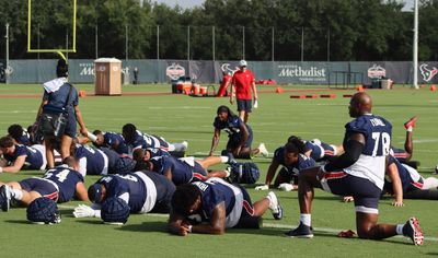 Texans OC Bobby Slowik feels ‘really good’ about offensive line