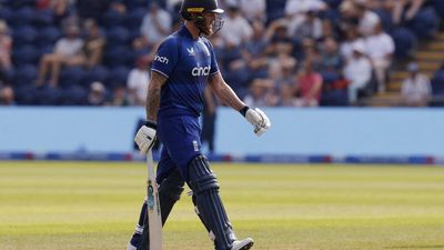 Stokes, Buttler help England post 291-6 against New Zealand in first match of ODI series