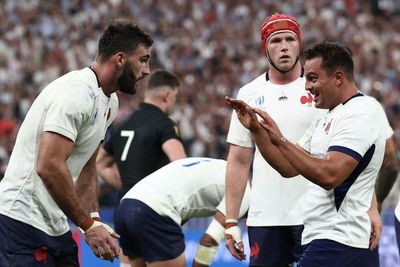France lay down Rugby World Cup marker but not how they intended