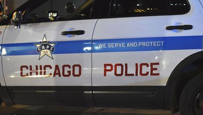2 Chicago police officers among 4 hospitalized when vehicle runs stop sign in West Lawn
