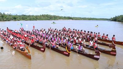 AKG Podothuruthy B-Team clinches maiden northern region Champions Boat League