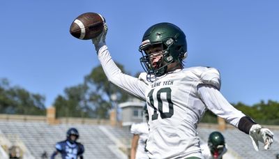 Wesley Nunez, Noah Mayra lead Lane’s new offense to victory against Hyde Park
