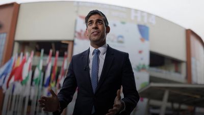 Rishi Sunak raises ‘significant concerns’ with Chinese premier after ‘spy arrest’