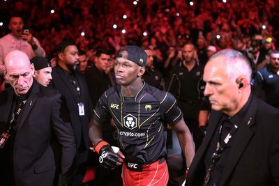 Israel Adesanya’s coach reveals strange request after shock loss to Sean Strickland