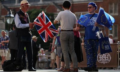 Brexiters outraged after crowds wave EU flag at Last Night of the Proms