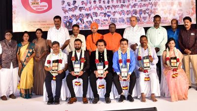 Six, including four doctors, felicitated in Kalaburagi for their contribution to medical field