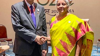 Nirmala Sitharaman meets Chinese counterpart Liu Kun; discusses G-20 related issues