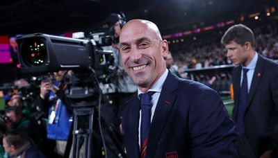 Spanish soccer president Luis Rubiales resigns