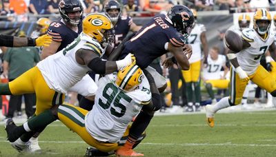 Bears, QB Justin Fields open season with flop in 38-20 loss to Packers