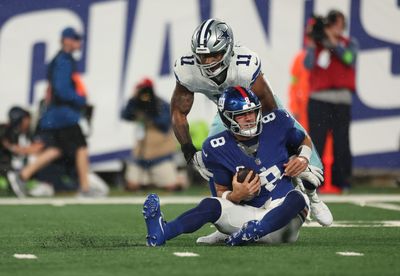 Giants embarrassed by Cowboys, fall 40-0 in opener