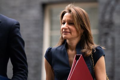 Culture Secretary to be questioned by Lords about lawsuits against journalists