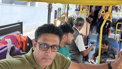Bengaluru Bandh called off; ex-cricketer Anil Kumble travels by BMTC bus