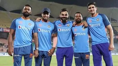 Nuwan Seneviratne: From school bus driver to India's left-arm throwdown specialist