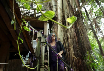 Florida grandmother is ordered to tear down treehouse where she’s lived for nearly 20 years