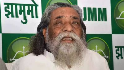 JMM supremo Shibu Soren hospitalised in Delhi