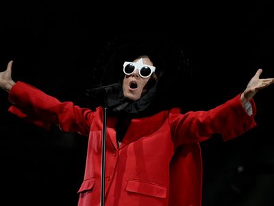 Roisin Murphy’s new album set for chart success after puberty blocker comments